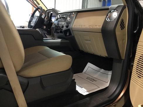 Used 2011 Ford F250 XLT w/ Chrome Pkg image 45