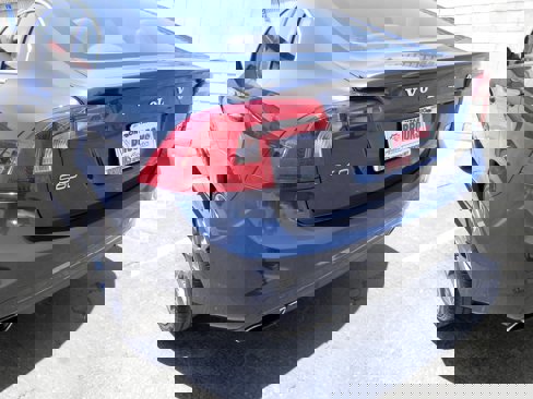 Used 2015 Volvo S60 T5 Premier w/ Convenience Package image 7