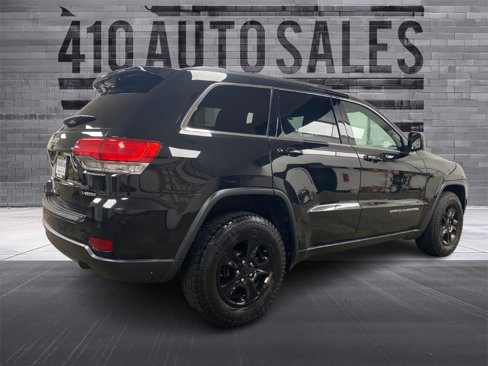 Used 2015 Jeep Grand Cherokee Laredo w/ Quick Order Package 23E image 3
