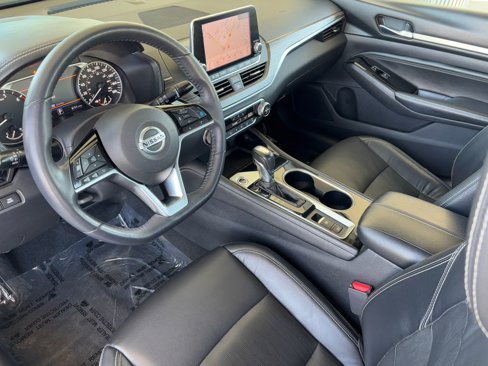 Used 2020 Nissan Altima 2.0 Platinum image 9