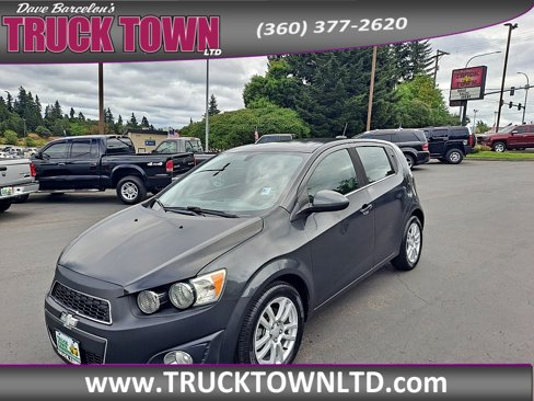 Used 2016 Chevrolet Sonic LT w/ Wheels and Fog Lamp Package image 7
