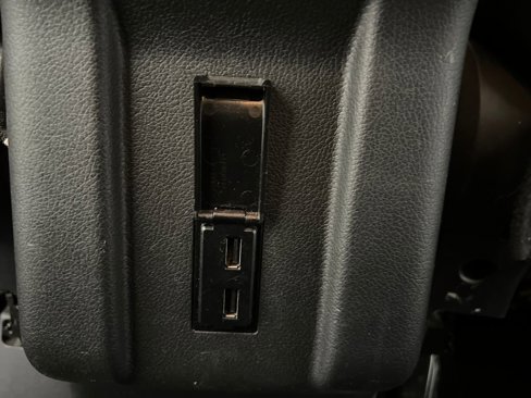 Used 2020 Mitsubishi Outlander SE image 20