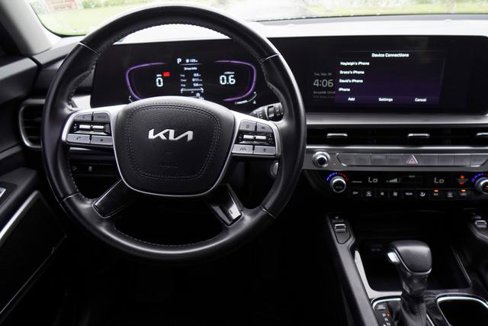 Used 2023 Kia Telluride S w/ S Sunroof Package image 16