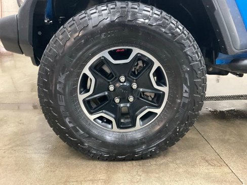 Used 2020 Jeep Gladiator Sport image 12