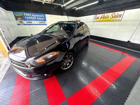 Used 2015 Dodge Dart SXT w/ Sun/Sound Group image 16