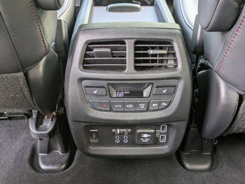 Used 2022 Honda Pilot Black Edition image 22
