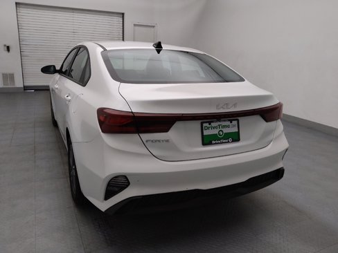 Used 2023 Kia Forte LXS image 6