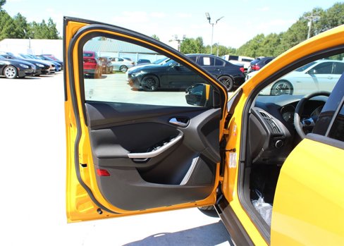 Used 2012 Ford Focus SE image 25