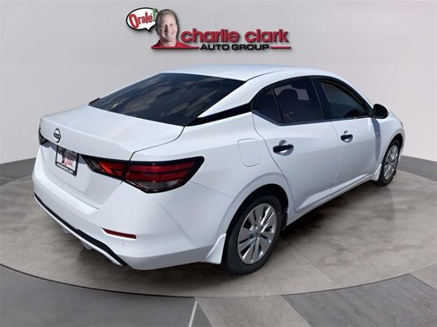 Used 2025 Nissan Sentra S image 6