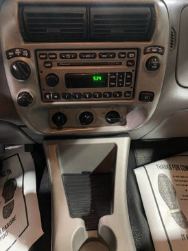 Used 2002 Ford Explorer Sport Trac 4x4 image 18