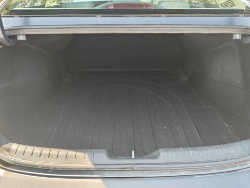 Used 2023 Hyundai Elantra SE image 28