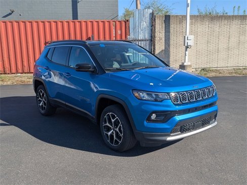 New 2025 Jeep Compass Limited image 8