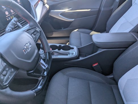 Used 2025 Chevrolet Trax RS w/ Driver Confidence Package image 18
