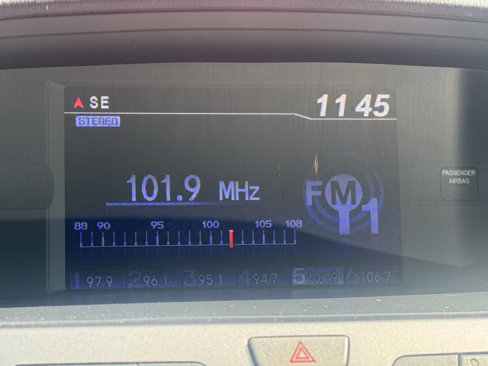Used 2011 Honda Odyssey EX-L image 17