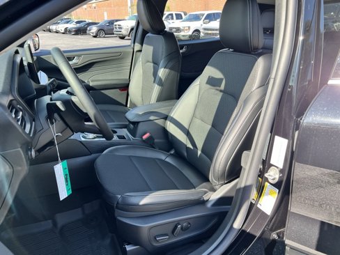 New 2025 Ford Escape SE image 10