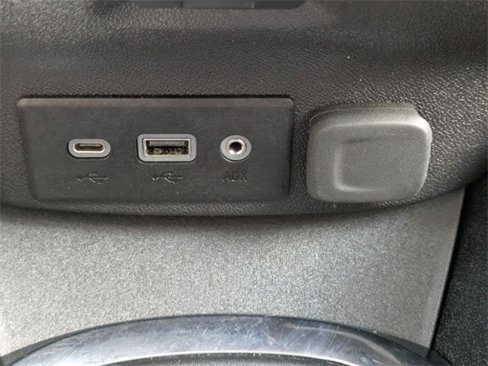 Used 2023 Chevrolet Malibu LT image 21