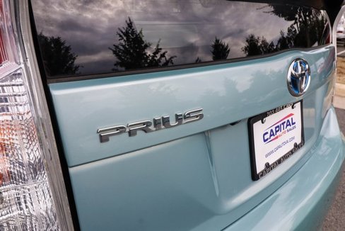 Used 2015 Toyota Prius Three image 22
