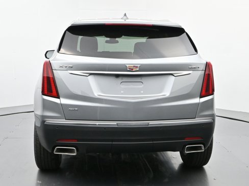 New 2025 Cadillac XT5 Luxury image 4