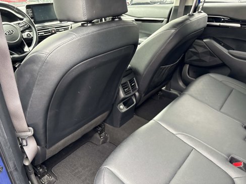 Used 2021 Kia Seltos EX image 25
