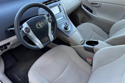 Used 2014 Toyota Prius Two image 4