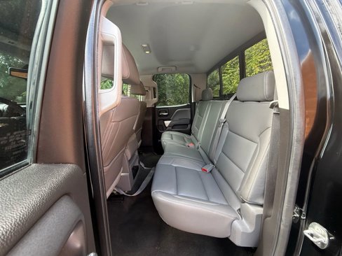 Used 2016 Chevrolet Silverado 1500 LTZ Z71 image 16