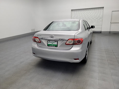 Used 2013 Toyota Corolla L image 7