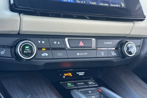 Used 2019 Honda Clarity Plug-In Hybrid image 17