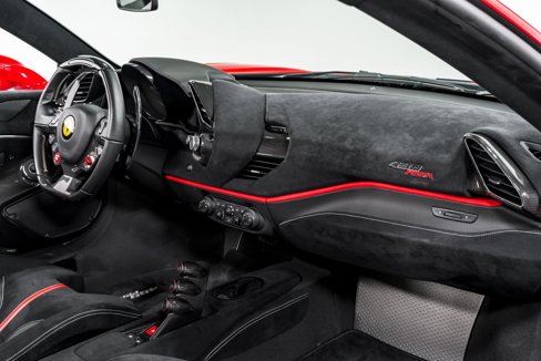 Used 2020 Ferrari 488 Pista Coupe image 28