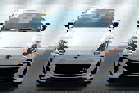 Used 2024 Subaru BRZ tS image 2