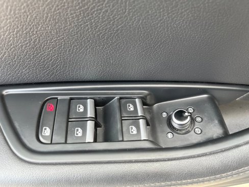 Used 2019 Audi A4 2.0T Premium Plus w/ Premium Plus Package image 34