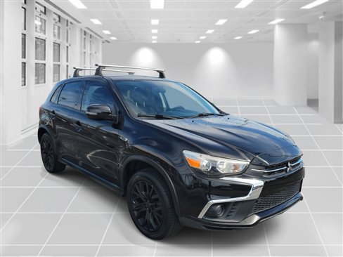 Used 2018 Mitsubishi Outlander Sport ES image 3