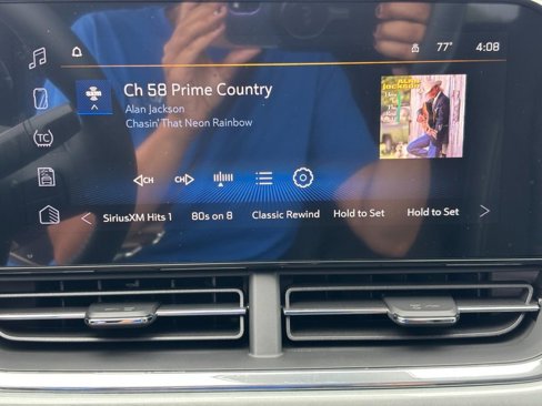 New 2025 Chevrolet Trax LT w/ Driver Confidence Package image 17