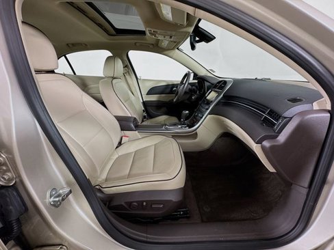 Used 2013 Chevrolet Malibu LTZ image 32