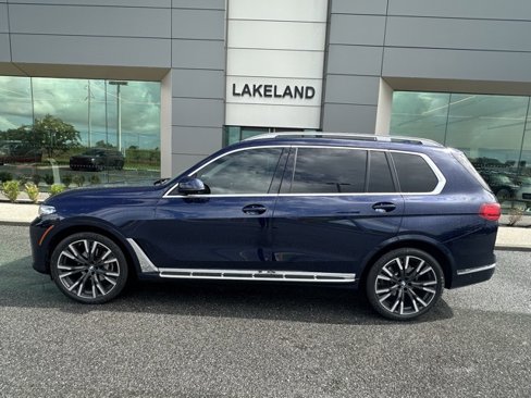 Used 2021 BMW X7 xDrive40i w/ Premium Package image 4