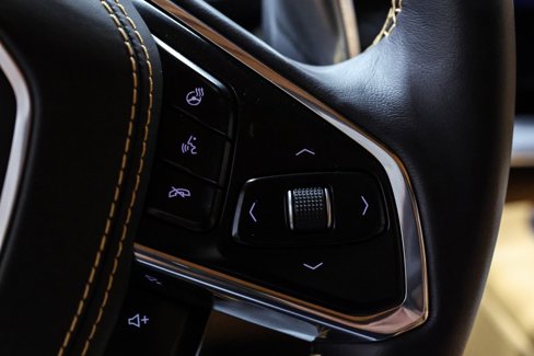 Used 2022 Chevrolet Corvette Stingray Premium Cpe w/ Z51 Performance Package image 46