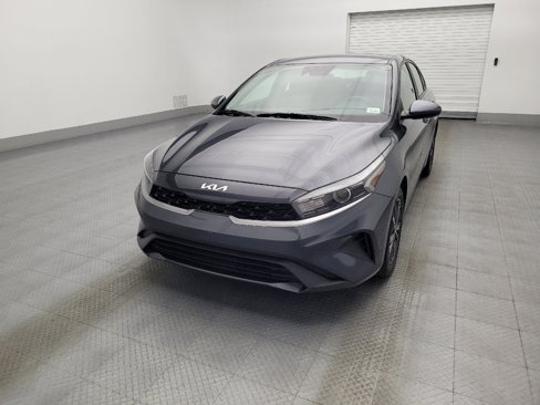 Used 2024 Kia Forte LXS image 15