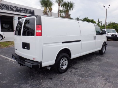 Used 2018 Chevrolet Express 3500 Extended w/ Driver Convenience Package image 8