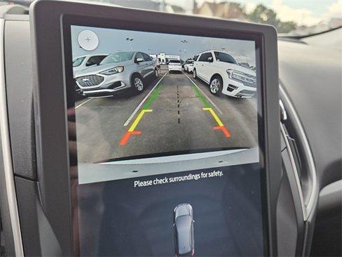 Used 2023 Ford Edge SEL image 20