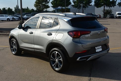 Used 2023 Buick Encore GX Select image 8