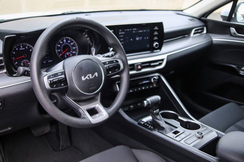 Used 2024 Kia K5 LXS image 22