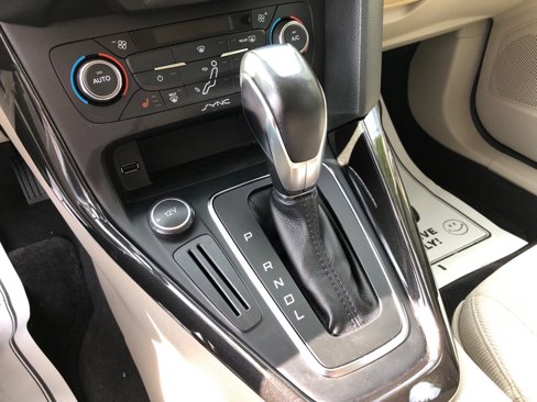 Used 2016 Ford Focus Electric Hatchback image 27
