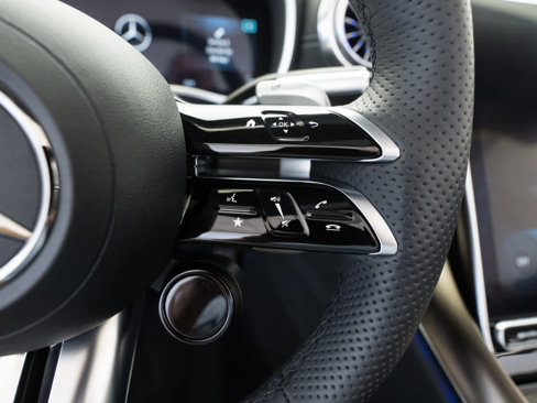 Used 2023 Mercedes-Benz SL 43 AMG image 20