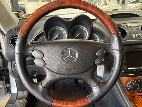 Used 2007 Mercedes-Benz SL 550 w/ Premium Pkg II image 32