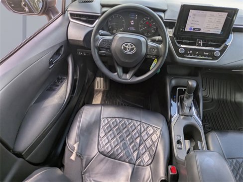 Used 2024 Toyota Corolla LE image 15