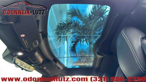 Used 2021 Chevrolet Corvette Stingray Premium Cpe w/ 3LT image 24