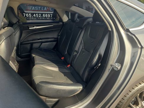Used 2020 Ford Fusion Titanium image 13