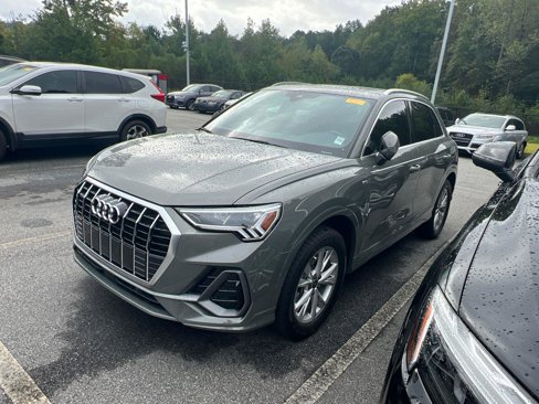 Used 2024 Audi Q3 2.0T Premium Plus w/ Premium Plus Package image 1