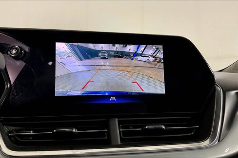 Used 2024 Chevrolet Trax LT image 30