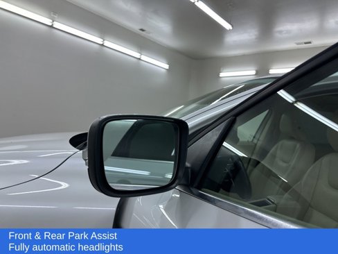Used 2015 Volvo XC60 T6 Platinum image 15