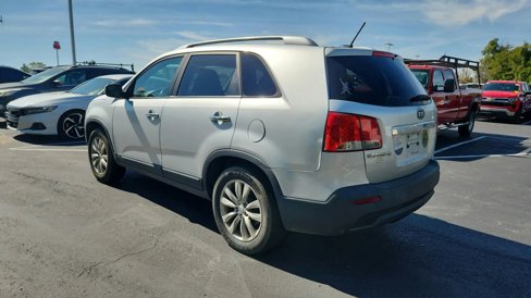 Used 2011 Kia Sorento LX image 6
